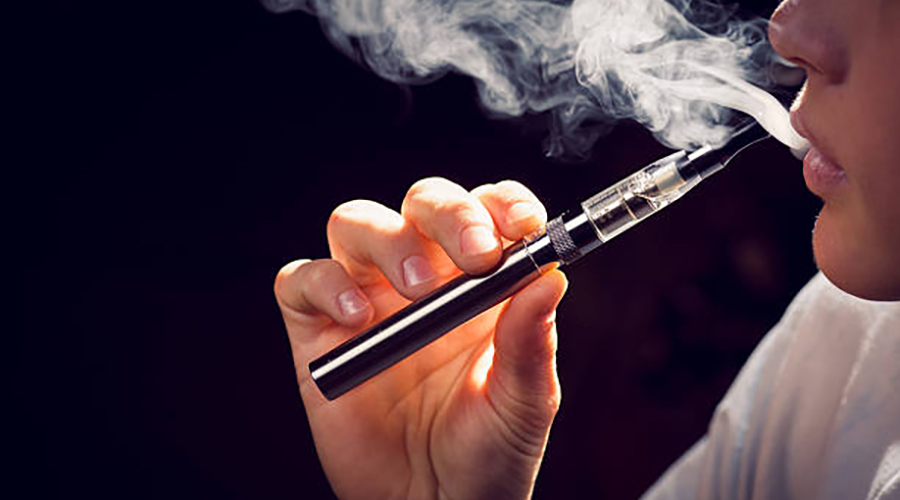 20 ans de bouleversements : L'ascension de la technologie du vapotage à l'ère Trump et au-delà